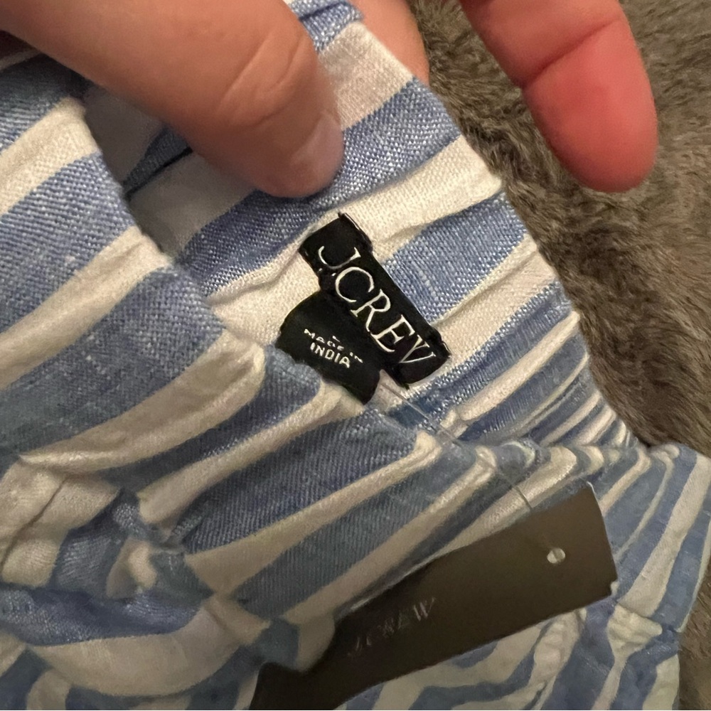 NWT J. Crew Tropez Short In Blue Striped Linen | Size Large - Picture 4 of 5